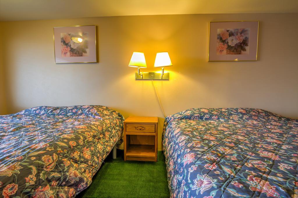 Galaxie Motel Brigham City Zimmer foto